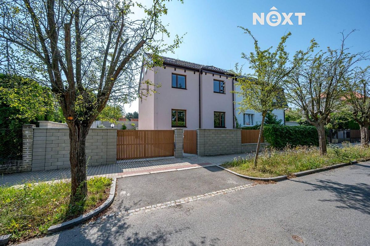 Pronájem bytu 2+kk 61 m²