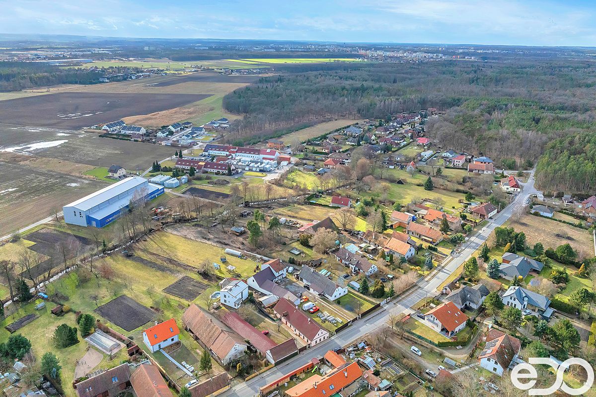 Prodej stavebního pozemku 1150 m² – fotografie 4
