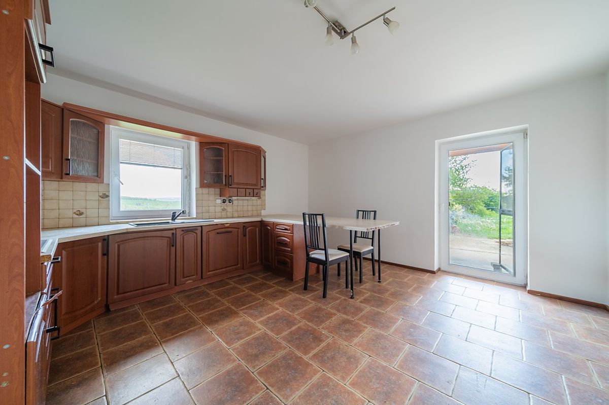 Prodej rodinného domu 129 m², pozemek 1583 m²