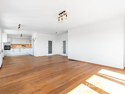 Pronájem bytu 4+kk 117 m²