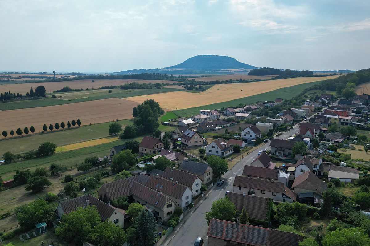 Prodej rodinného domu 174 m², pozemek 891 m² – fotografie 3