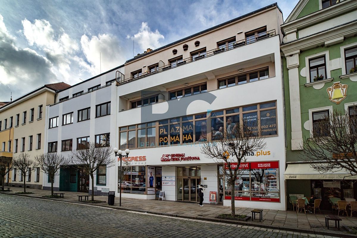 Pronájem bytu 1+kk 66 m² – fotografie 2