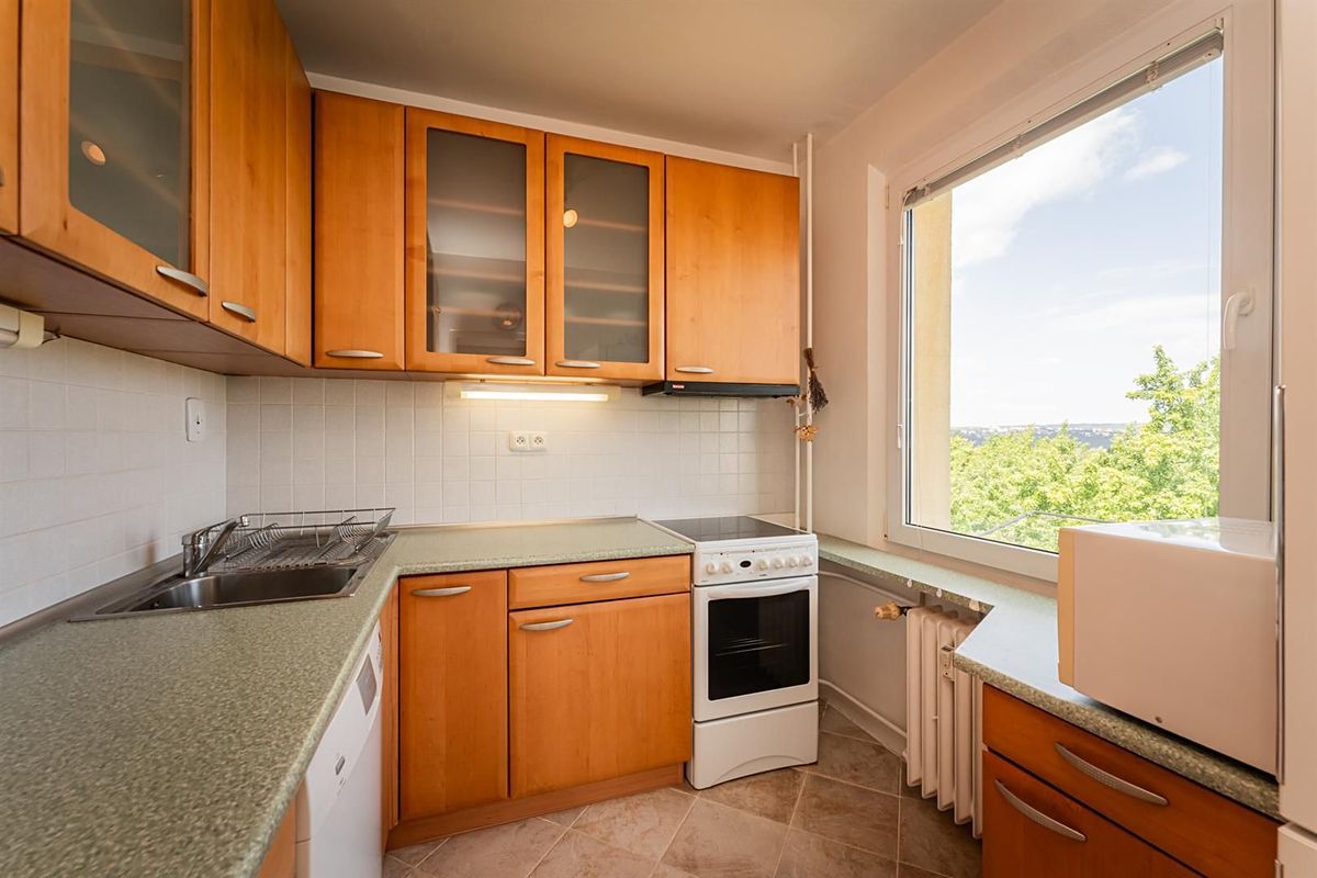 Pronájem bytu 3+1 68 m² – fotografie 2