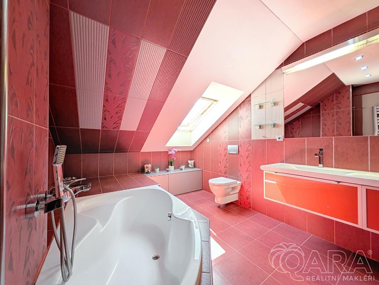 Prodej domu, 373 m² (27 z 33)