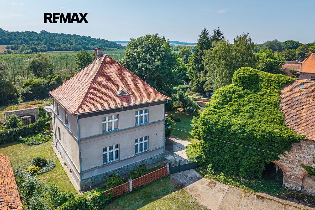 Prodej vícegeneračního domu 400 m², pozemek 6191 m² – fotografie 4