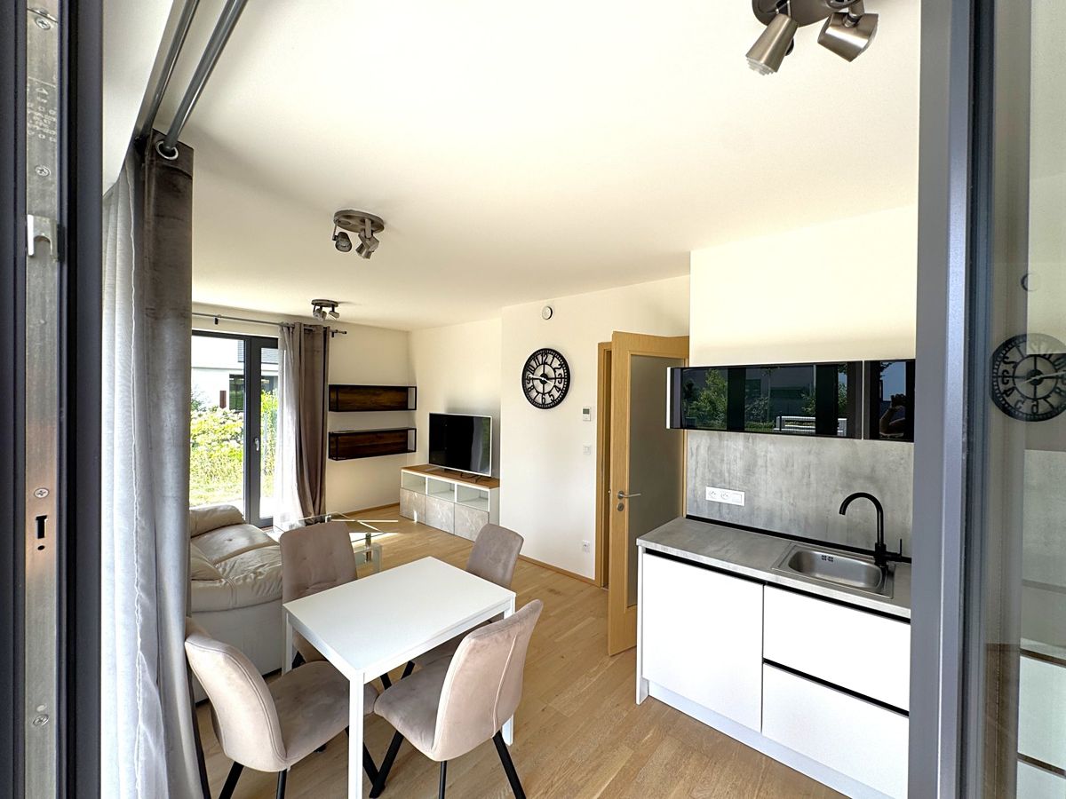 Pronájem bytu 2+kk 46 m²