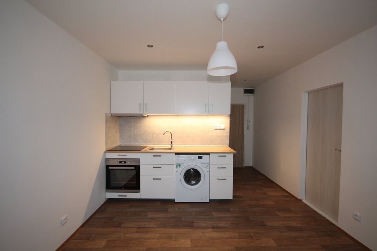 Pronájem bytu 2+kk 39 m²