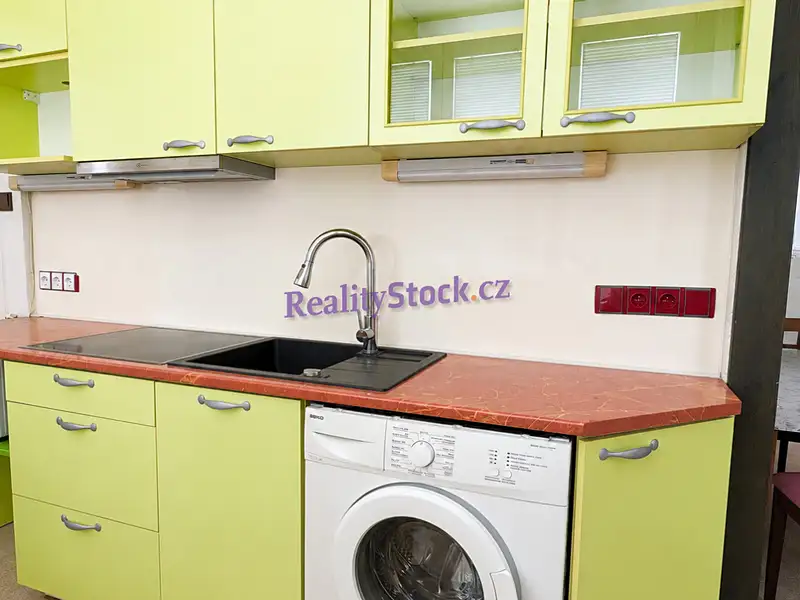 Prodej bytu 2+1 52 m², Benešov – náhled fotky 2