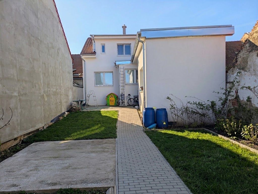 Prodej rodinného domu 164 m², pozemek 340 m² – fotografie 3