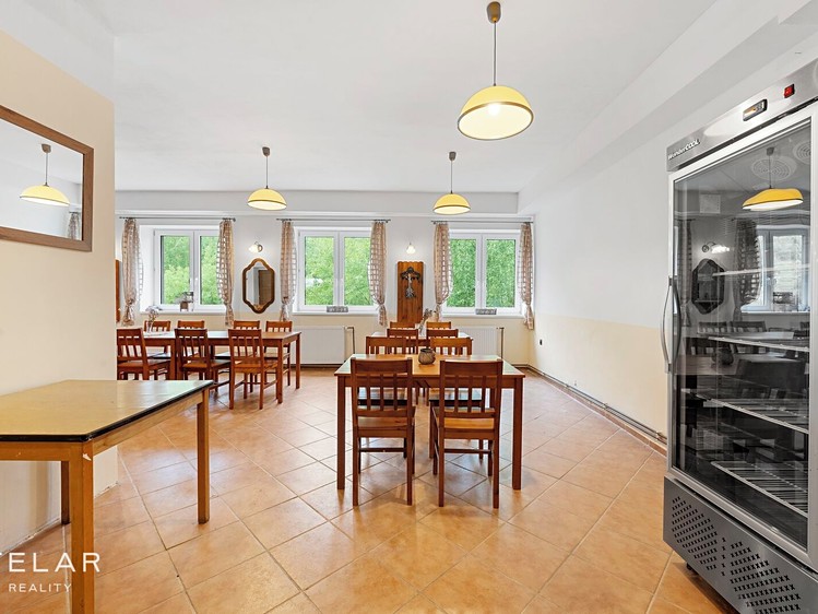 Комерційне приміщення на продаж, 442 м² (21 з 28)