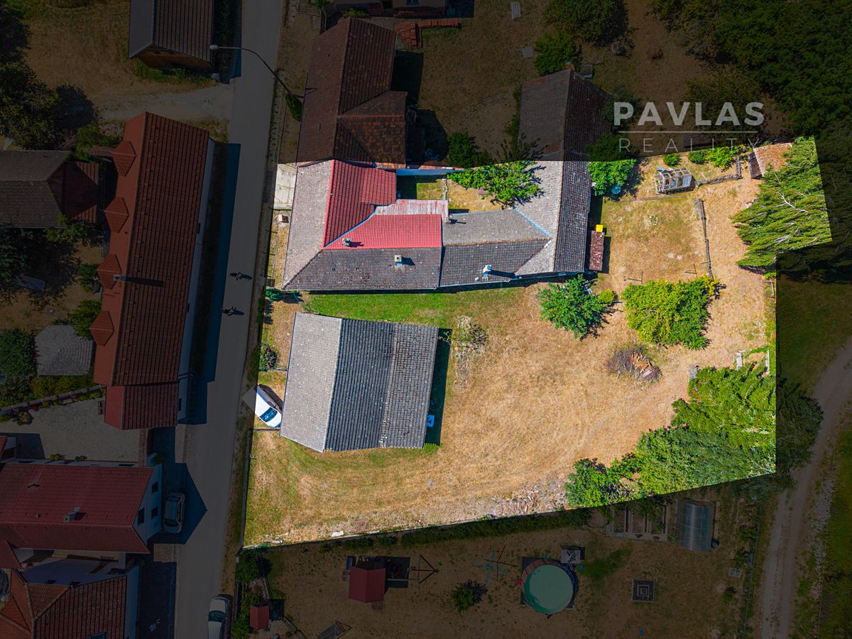 Prodej chalupy 235 m², pozemek 1572 m² – fotografie 2