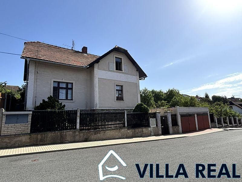 Prodej rodinného domu 117 m², pozemek 879 m² – fotografie 2