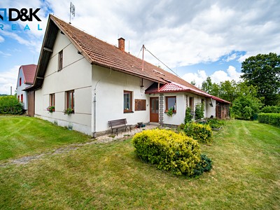 Prodej  rodinného domu 483 m², pozemek 1 585 m²