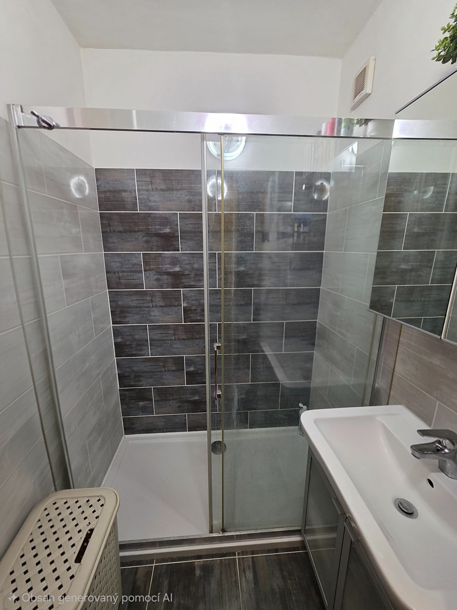 Pronájem bytu 3+1 77 m² – fotografie 5