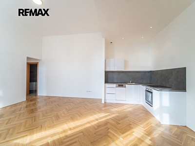 Pronájem bytu 2+kk 58 m²