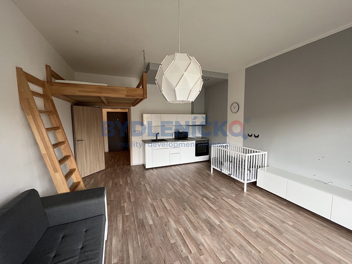 Prodej bytu 1+kk 73 m² – fotografie 2