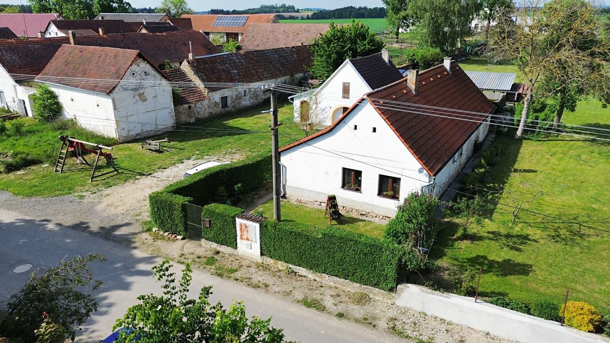 Prodej rodinného domu 75 m², pozemek 346 m²
