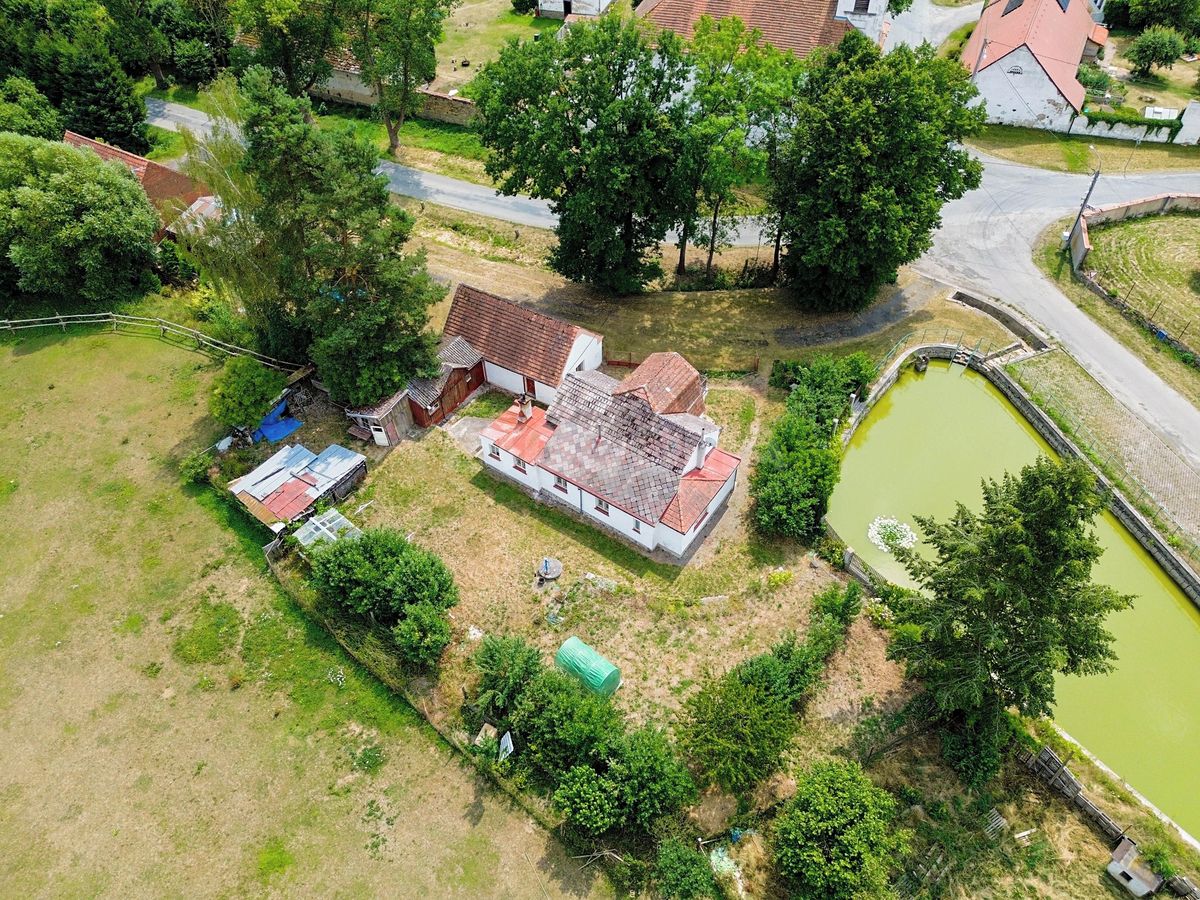 Prodej rodinného domu 120 m², pozemek 1127 m² – fotografie 5