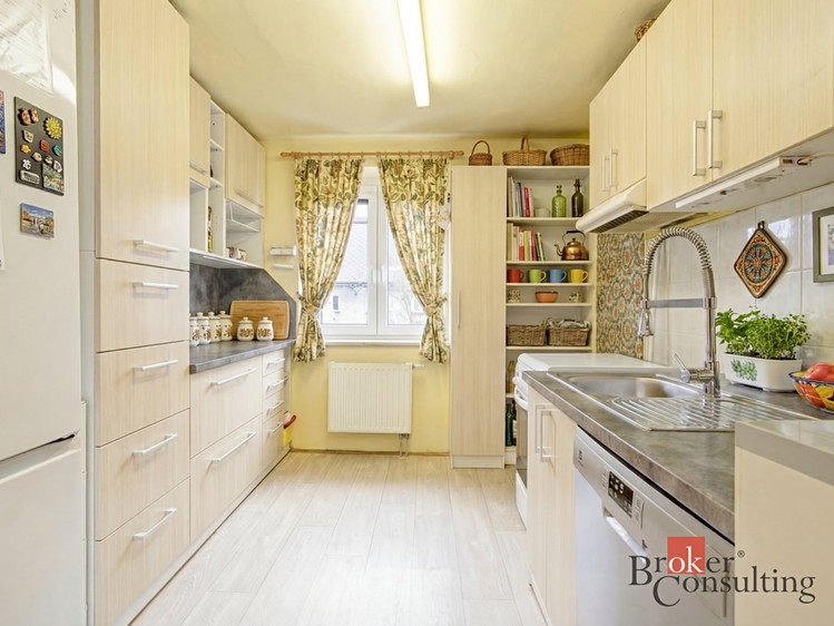 Wohnung 4+1 zum Kauf, 82 m² (1 von 14)