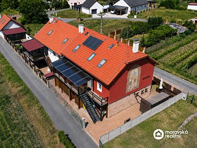 Prodej ubytovacího zařízení 241 m²