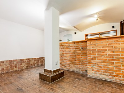 Комерційне приміщення на продаж, 66 м² (3 з 11)