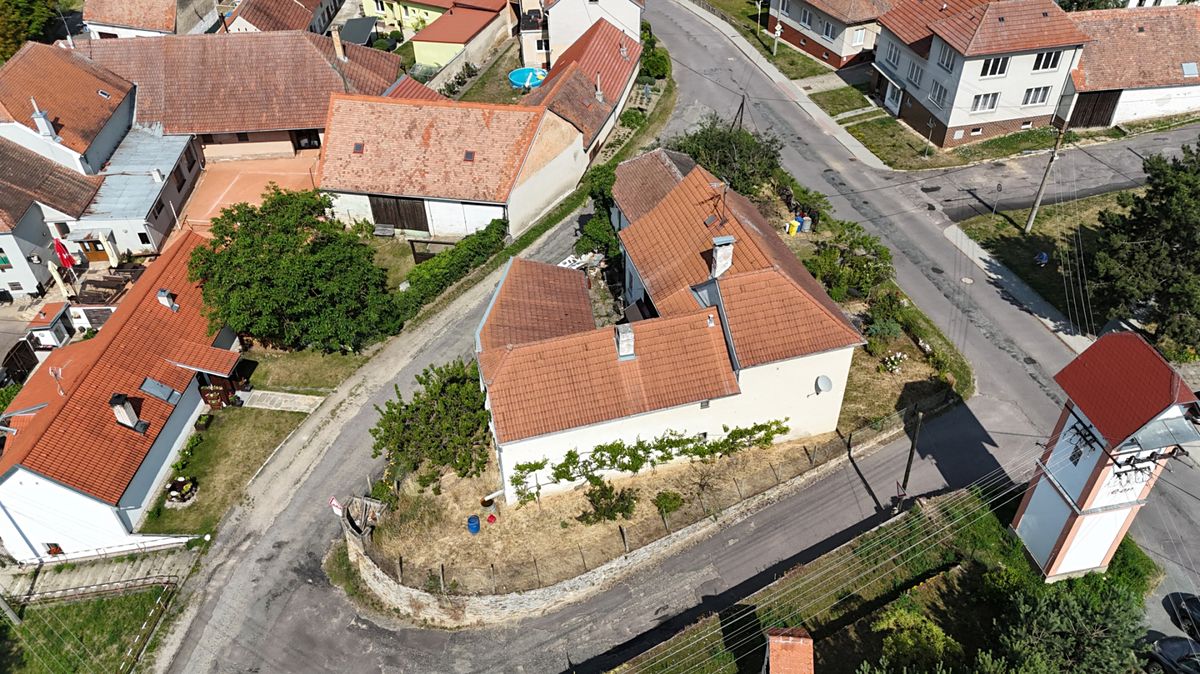 Prodej rodinného domu 130 m², pozemek 651 m² – fotografie 5