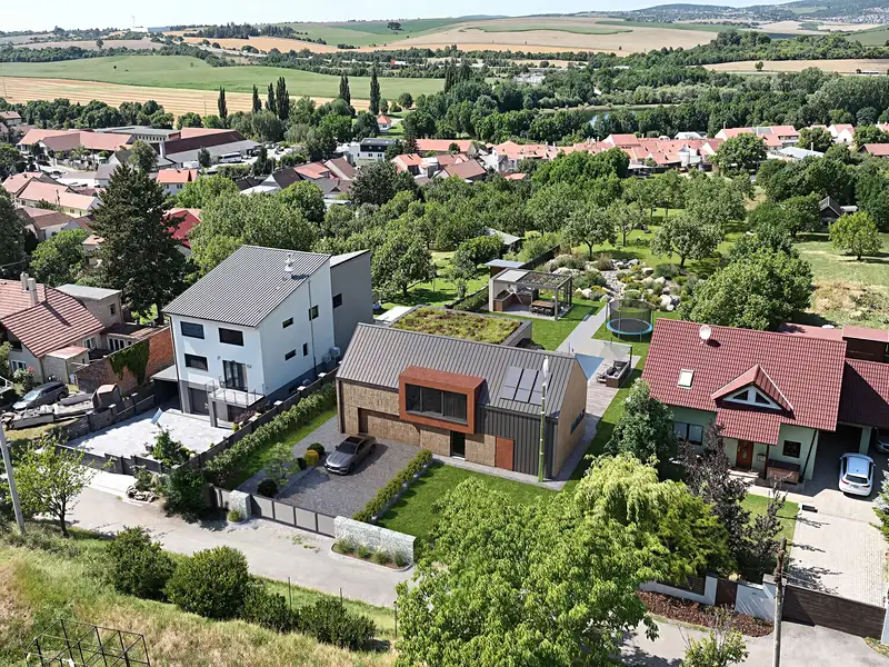 Prodej stavebního pozemku 3809 m², Velešovice – náhled fotky 3