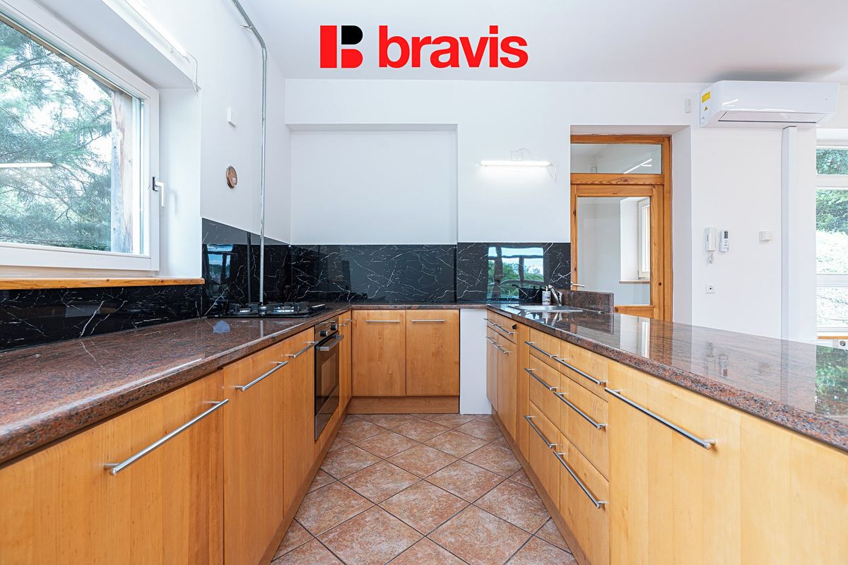 Pronájem bytu 5+kk 160 m²