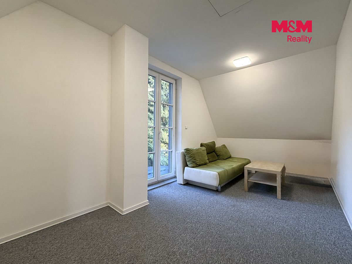 Prodej rodinného domu 80 m², pozemek 556 m² – fotografie 5