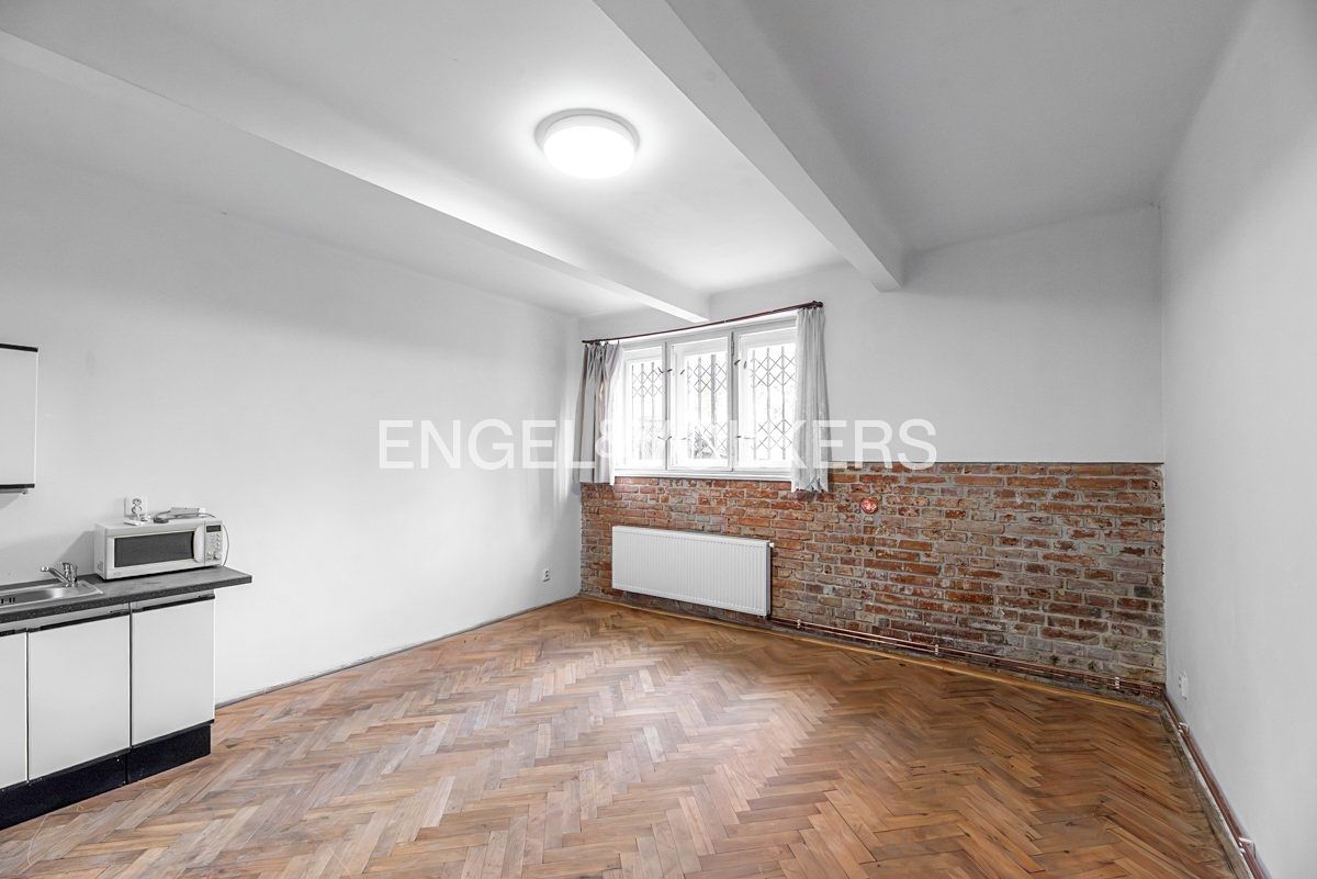 Pronájem bytu 1+kk 30 m²