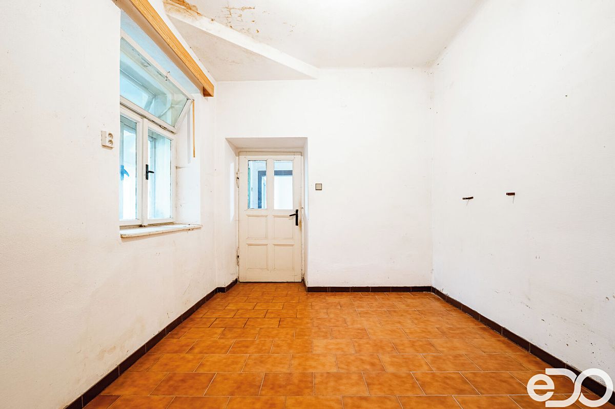 Prodej chalupy 78 m², pozemek 1101 m² – fotografie 2