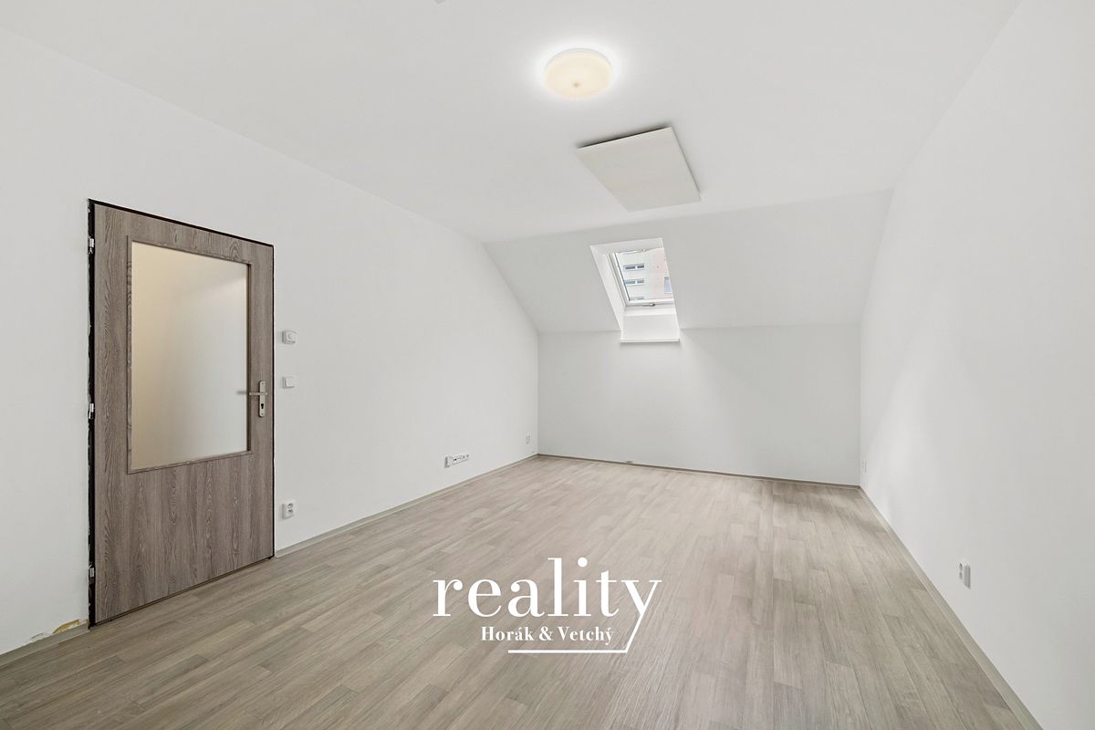 Pronájem bytu 2+kk 46 m²