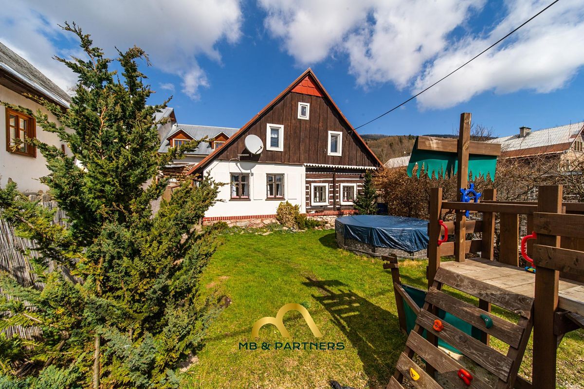 Prodej chalupy 130 m², pozemek 235 m² – fotografie 3
