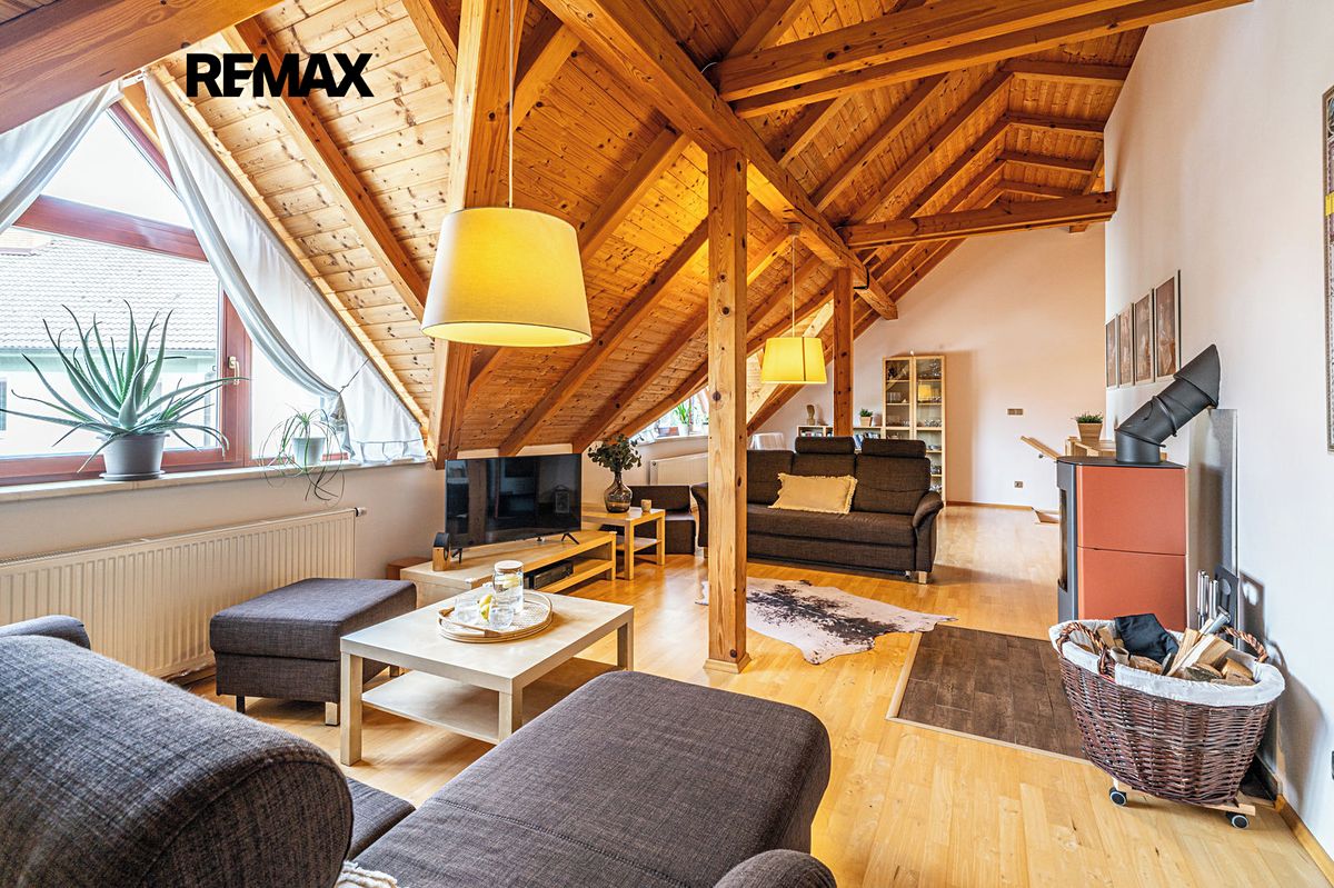 Prodej vícegeneračního domu 177 m², pozemek 726 m² – fotografie 5