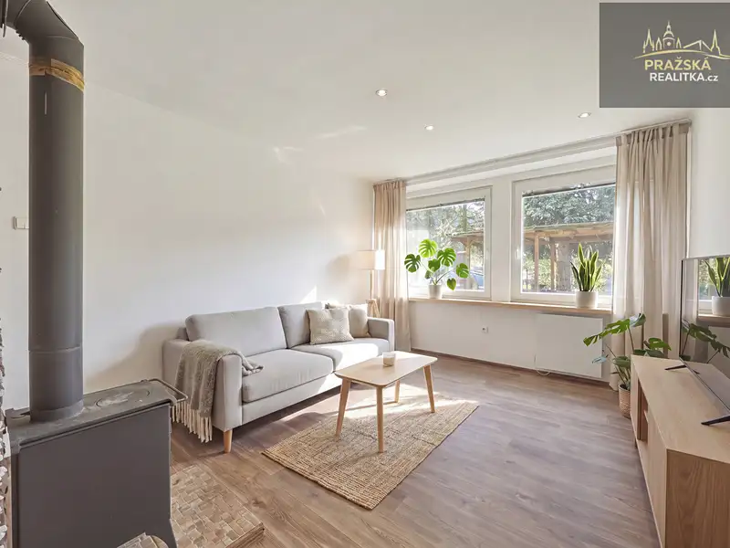 Prodej bytu 1+kk 33 m², Děčín – náhled fotky 1