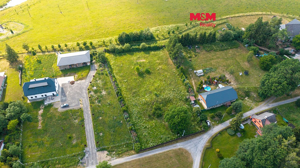 Prodej stavebního pozemku 3937 m²