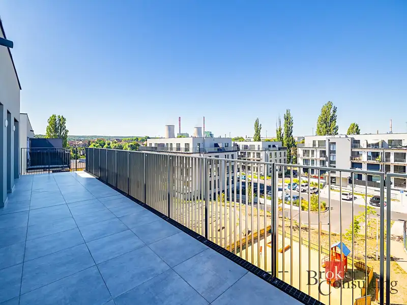 Prodej bytu 4+kk 86 m², Kladno – náhled fotky 3