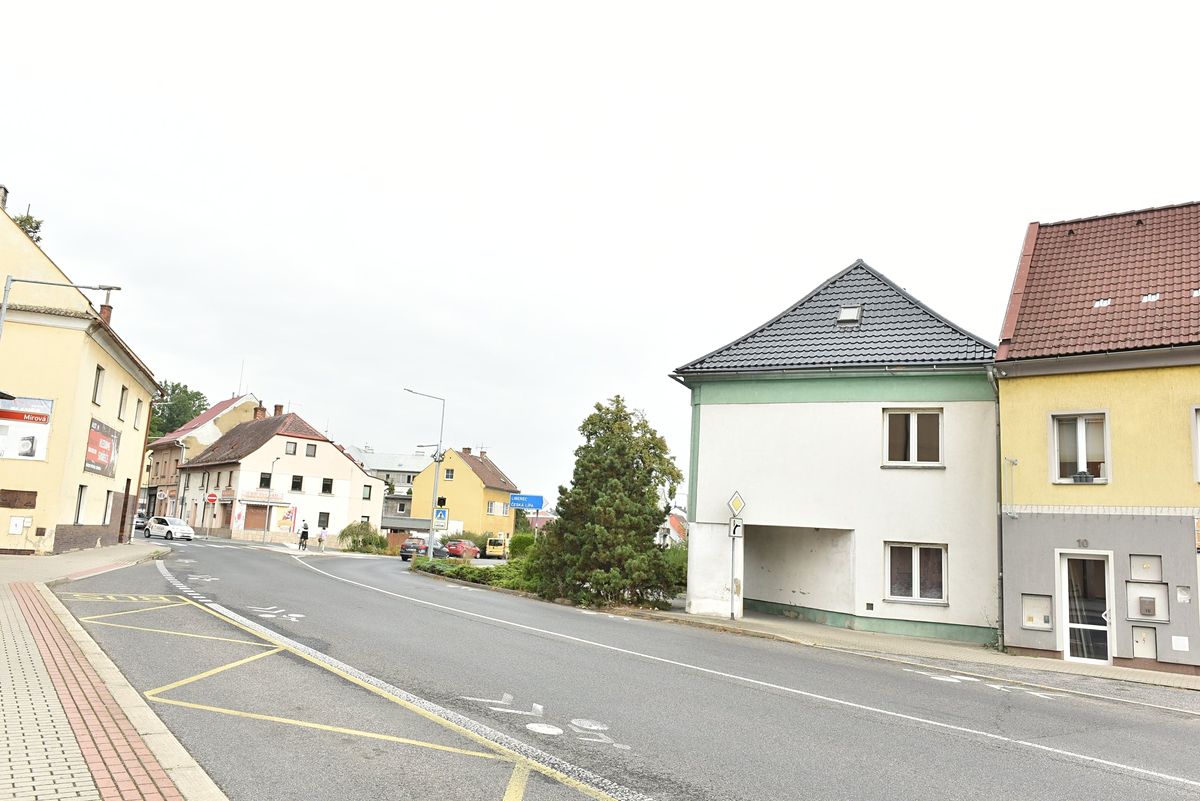 Prodej rodinného domu 149 m², pozemek 146 m² – fotografie 3