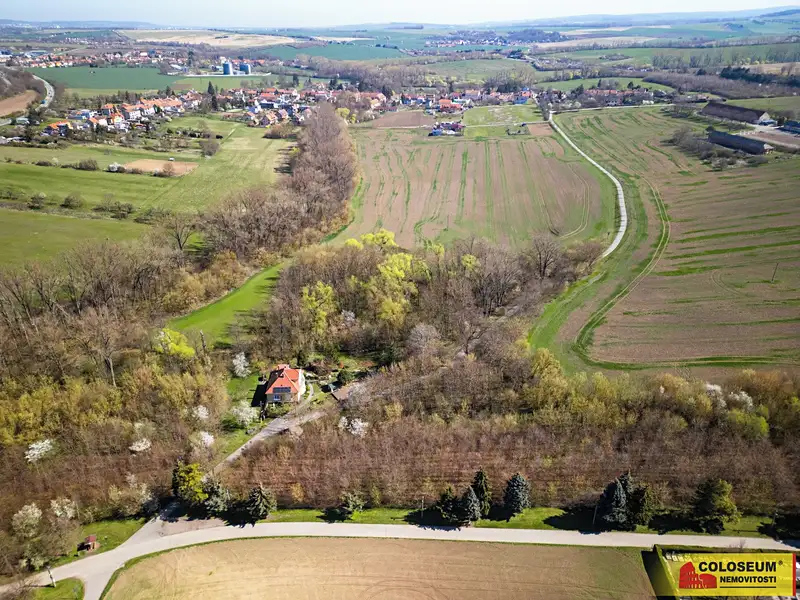 Prodej stavebního pozemku 7787 m², Rousínov – náhled fotky 3