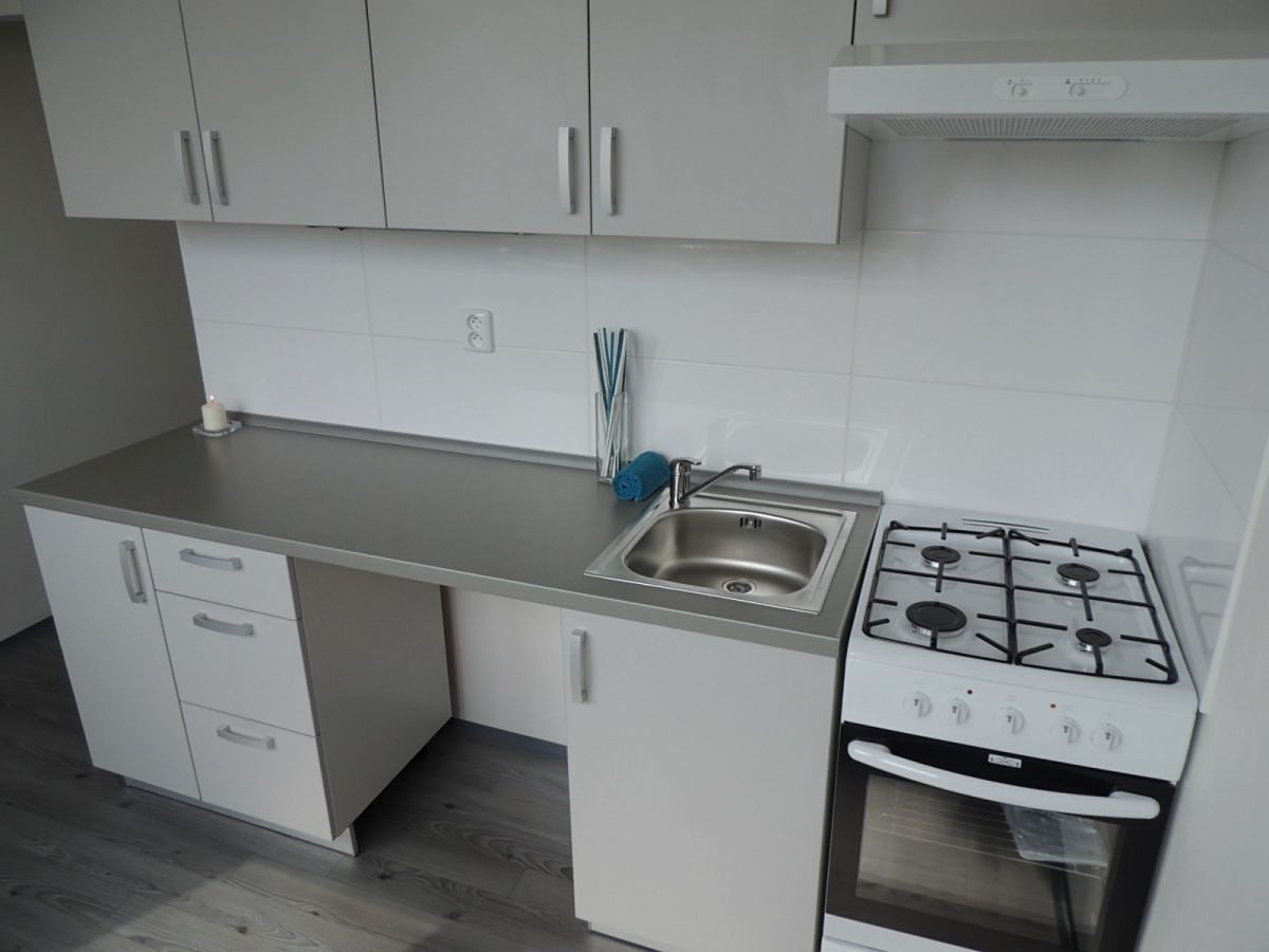 Pronájem bytu 1+1 37 m²