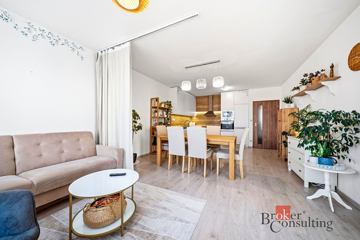 Prodej bytu 4+kk 100 m²
