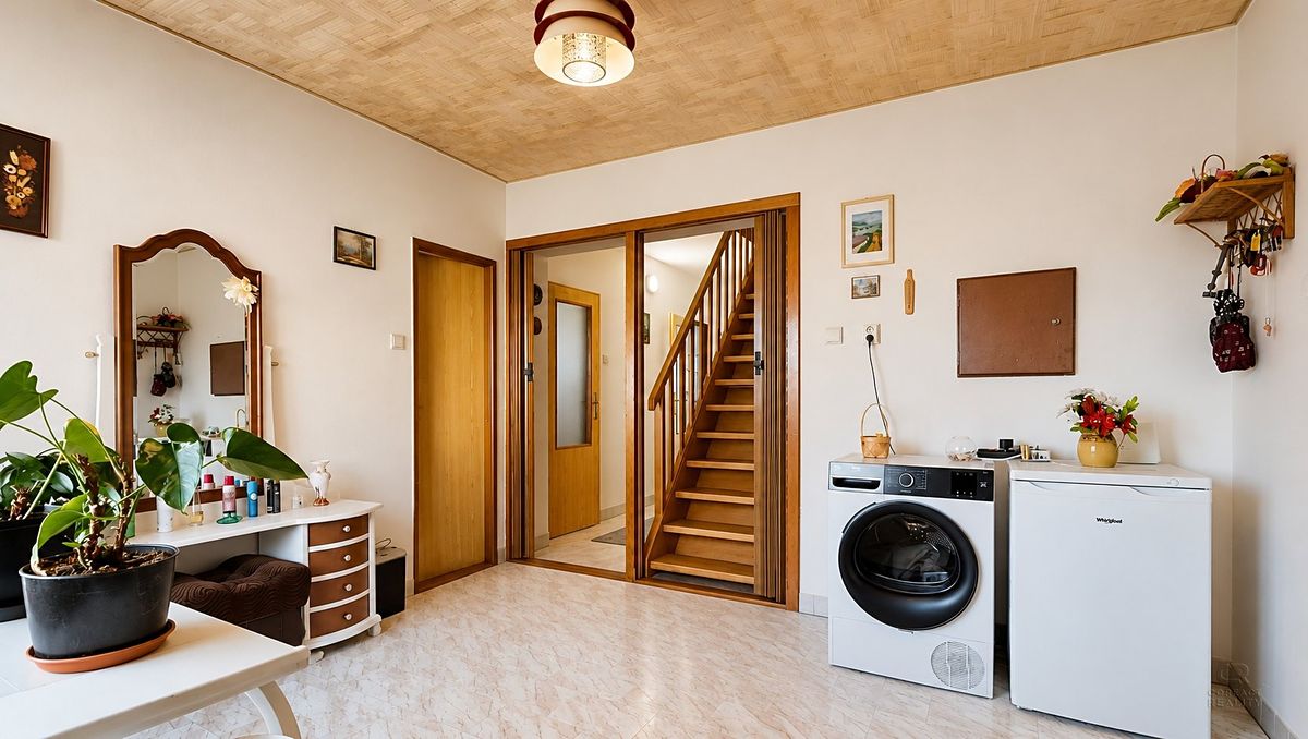 Prodej rodinného domu 177 m², pozemek 1568 m² – fotografie 5
