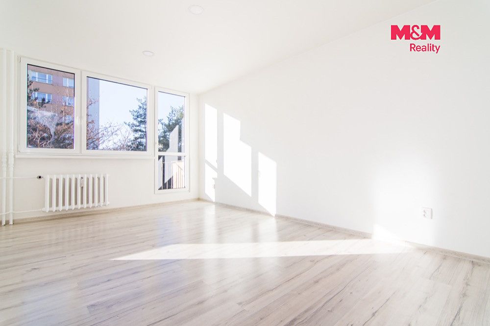 Pronájem bytu 2+1 58 m² – fotografie 4