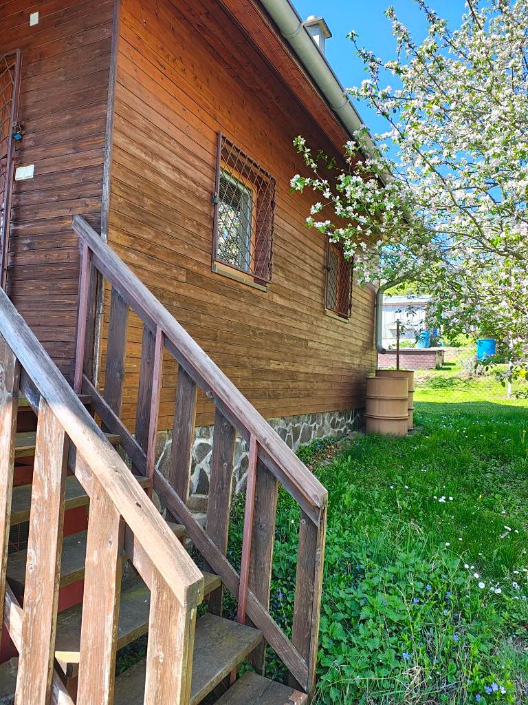 Prodej chaty 62 m², pozemek 425 m² – fotografie 2