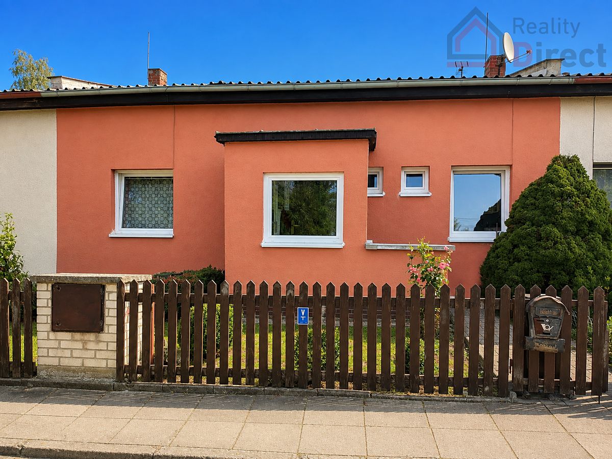 Prodej rodinného domu 154 m², pozemek 822 m²