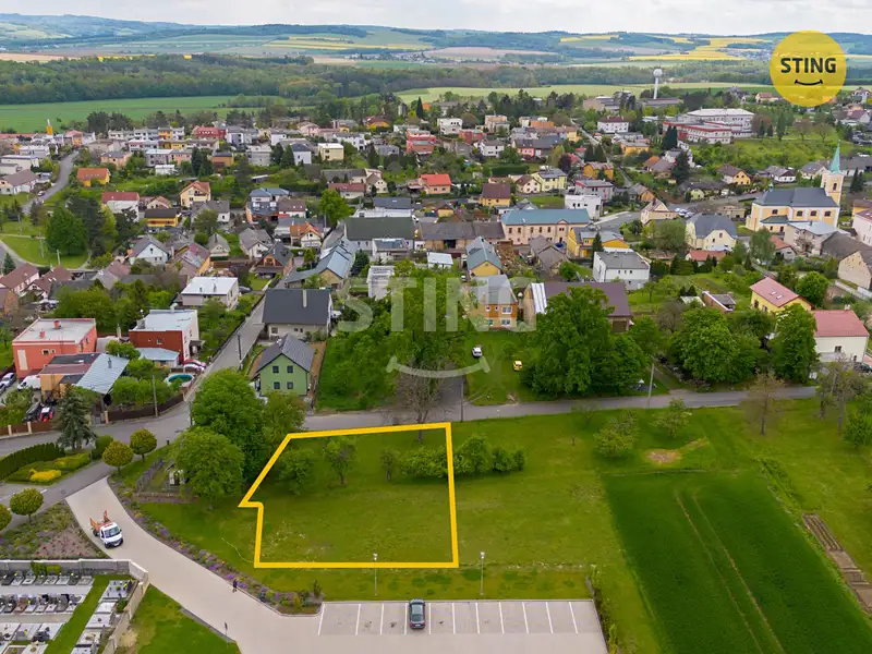 Prodej stavebního pozemku 962 m², Slavkov – náhled fotky 2