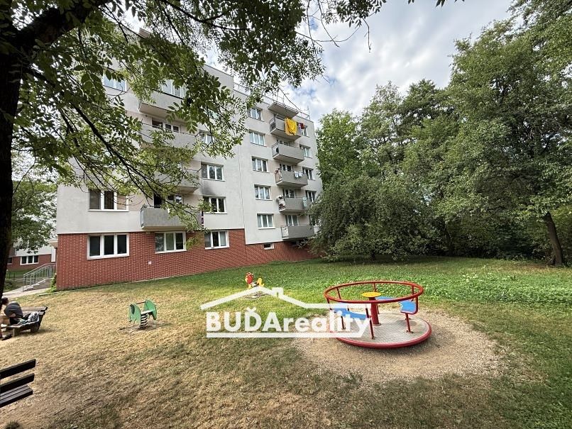 Prodej bytu 2+kk 35 m²