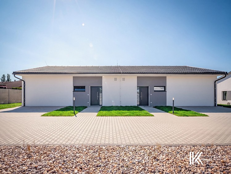 Haus zum Kauf, 105 m² (1 von 44)