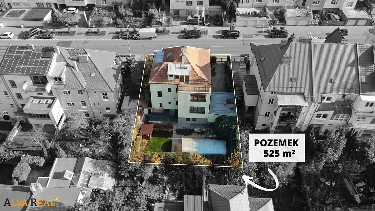 Prodej vily 354 m², pozemek 525 m² – fotografie 2