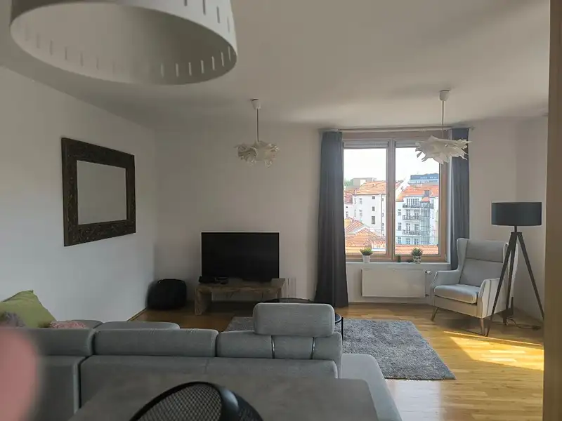 Pronájem bytu 3+kk 86 m², Praha – náhled fotky 2